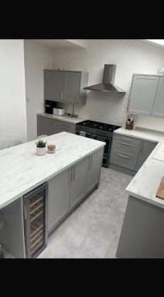 Stylish Home Away From Home! 6 Minutes from Beach!