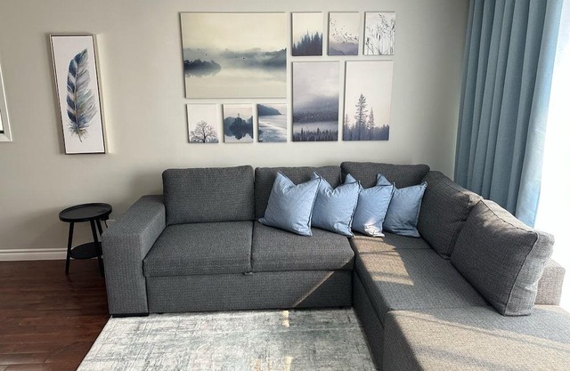 Stylish Home Near University & Hospitals