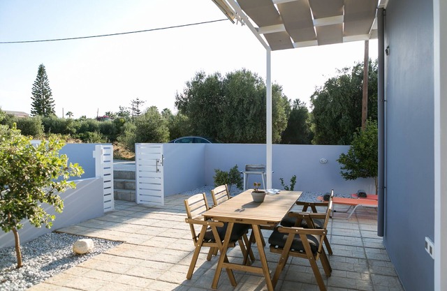 Stylish Housing Unit Close to Heraklion and beach