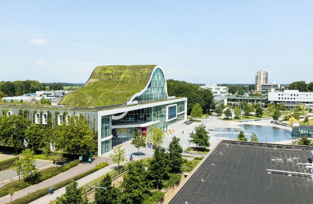 Stylish Oasis Close to Wildlands Adventure Zoo & Atlas Theater Emmen