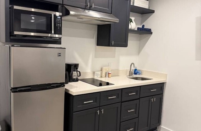 Stylish Studio on Lake Conroe