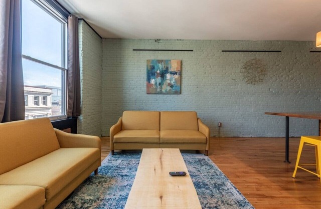 Stylish Urban Hideaway | Rooftop Oasis