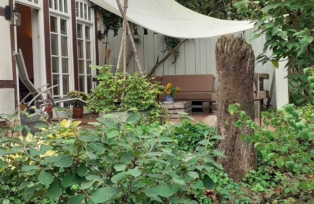 Stylishly furnished vacation apartment surrounded by animals and nature