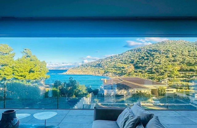 Sublime waterfront villa