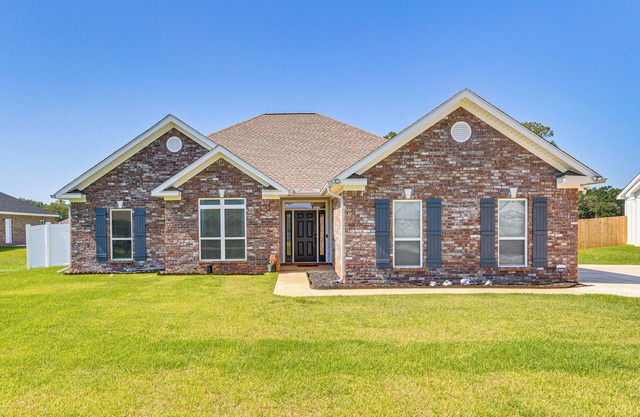Suburban Bliss! Family Home 22 Mi to Dtwn Mobile