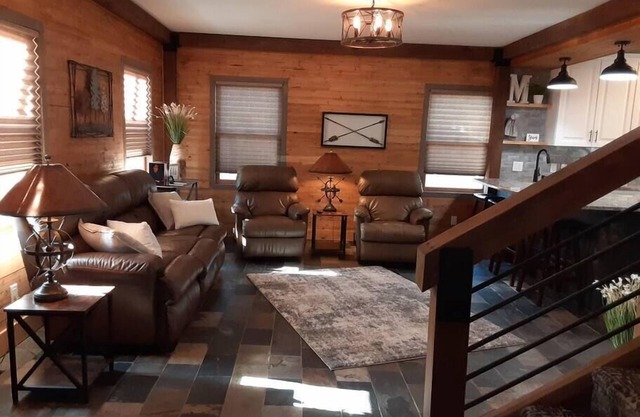Sugar Maple Inn, A Country Chic Getaway