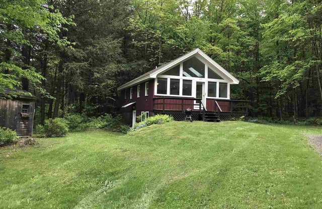 Sugarbush Chalet- close to everything, private and quiet.