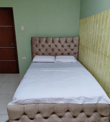 Suit semi amoblada