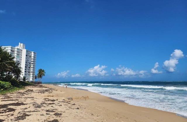 Suite 2 · Majestic 2-Bedroom Beachside Suite