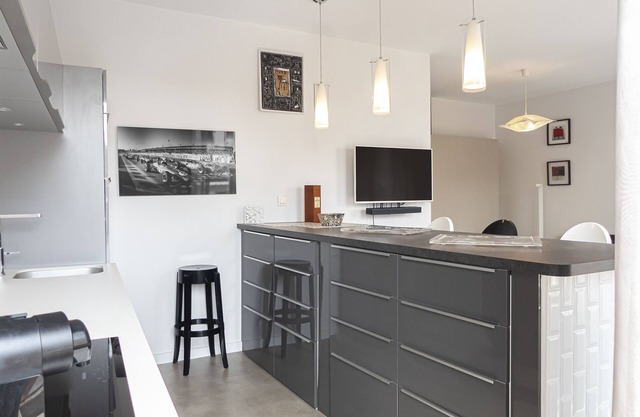 Suite du Sommelier - Air-conditioned city center apartment