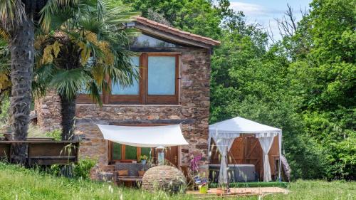 Suite rural estilo Farm con jacuzzi y chimenea