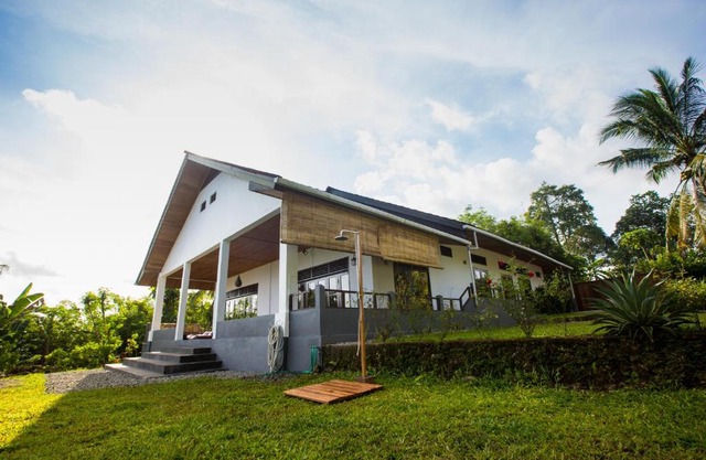 SuliBreeze B&B