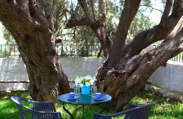 Summer House Louisa