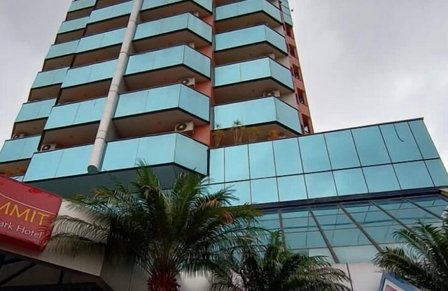 Summit Suítes Hotel Jundiaí