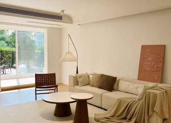 Sunny Abode创世纪花园 Deluxe three bedroom near Xujiahui