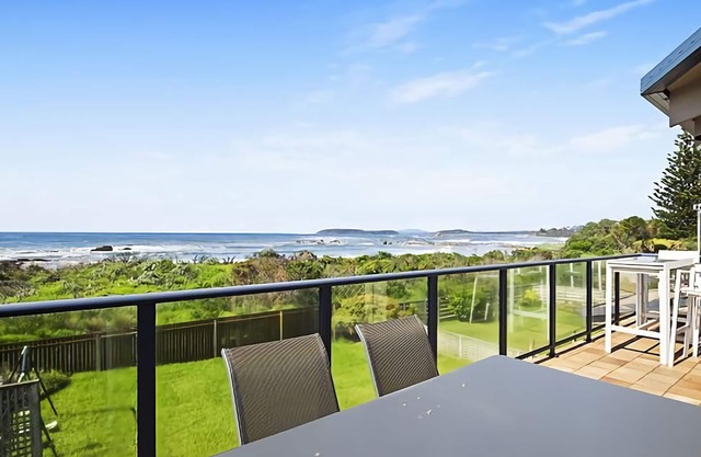 Sunpatch at Tomakin Beach