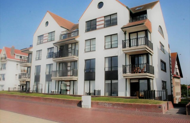Sunrise C1 - Cozy 2 bedroom apartment with frontal sea view and south facing terrace