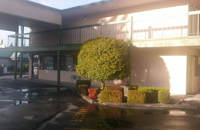 Sunrise Inn
