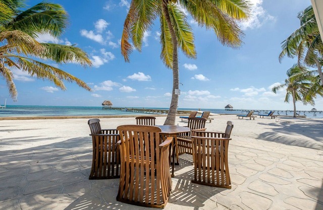 Sunset Beach "A4" - Beachfront, Pool/Ocean View, Kayaks, Bikes, & More! 🏖