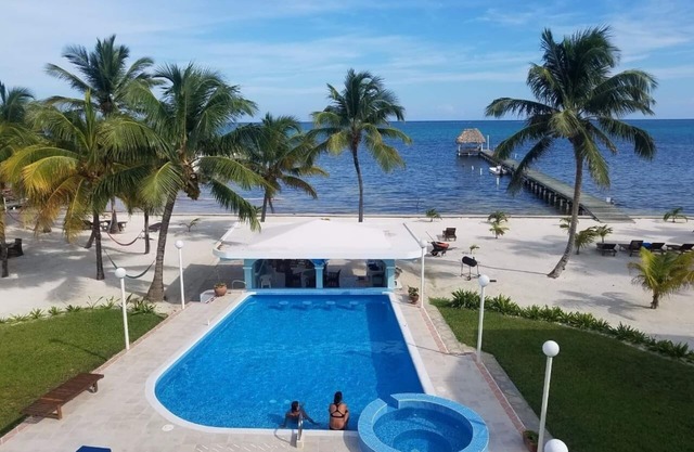 Sunset Beach "A6" - Remodeled, Veranda Off Master, Kayaks, Bikes & More 🏖