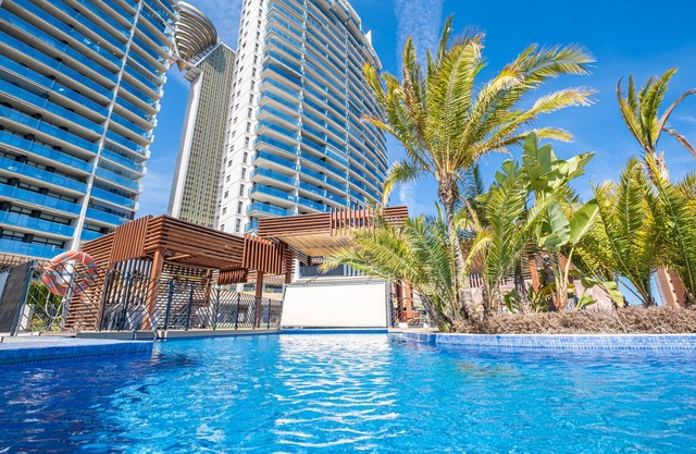 Sunset Drive Resort Apartment 5-10 Poniente Beach