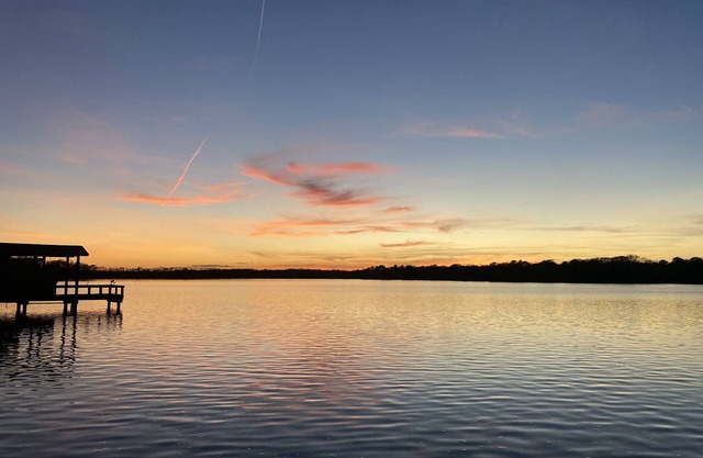 Sunset House on the beautiful Trinity River