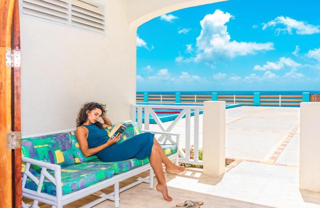 Sunset Point Apartments
