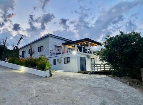 Sunset Villa 44