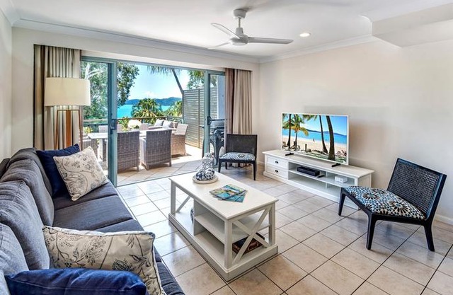 Sunset Waters Apartments