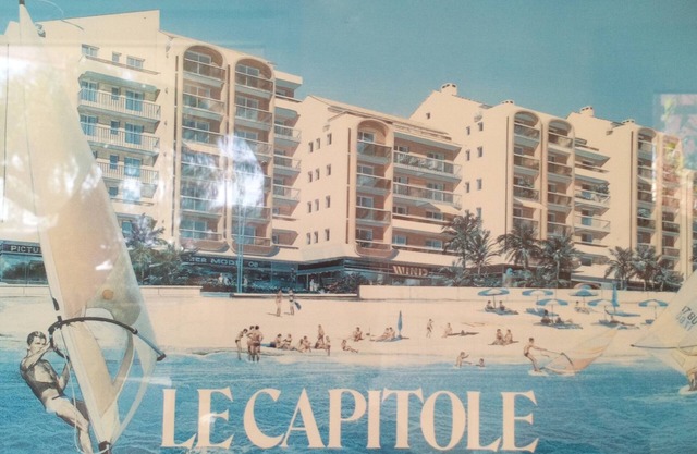 Superb apartment, 40 m², great sea view, facing the beaches