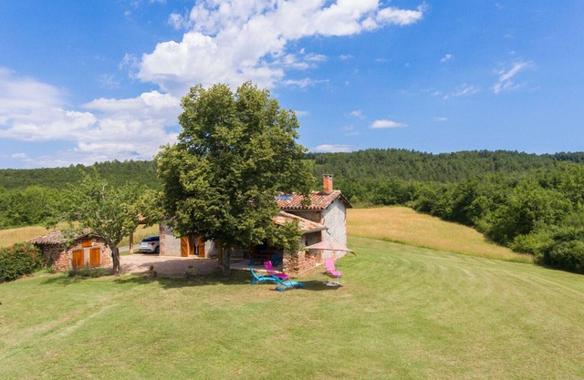 Superb stone house at the gates of the Forest