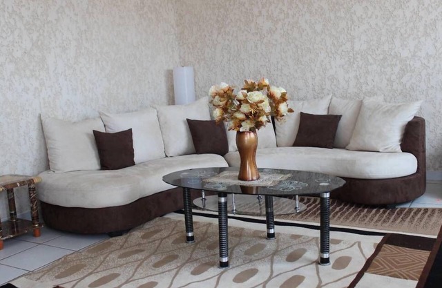 superb villa with parking and caretaker on site.