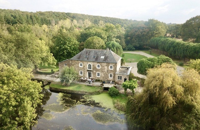 Superbe Moulin à eau Datant du XVI - Grand Domaine