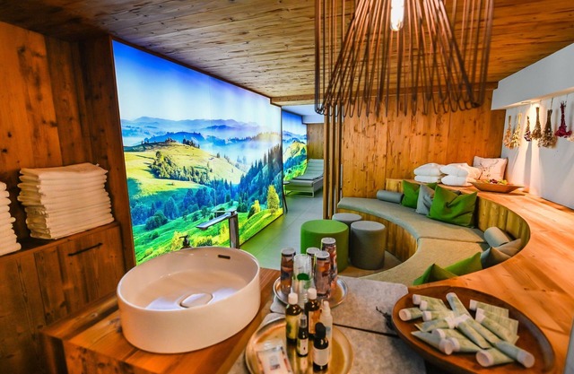 Superior room Matteo with breakfast - Pension Herti
