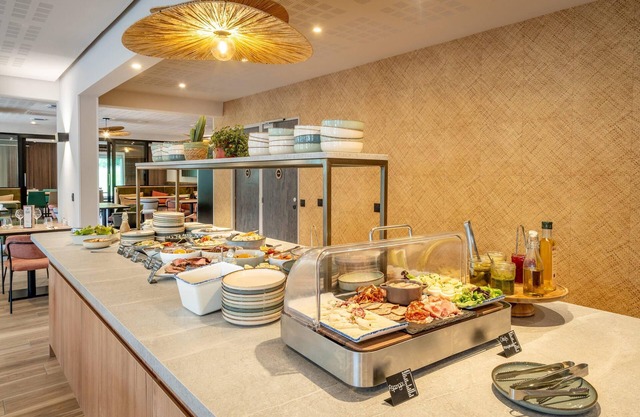 Sure Hotel by Best Western Tours Sud