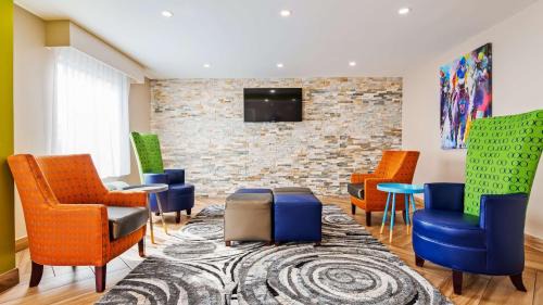 Surestay Hotel 