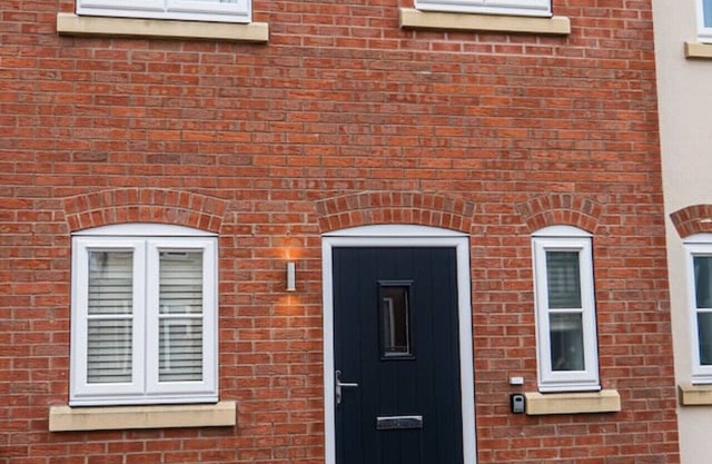 Sutton House Three-bedroom house in Central Sutton-in-Ashfield