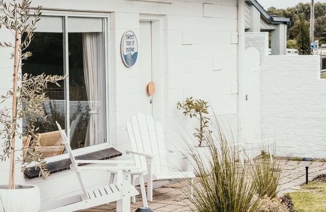 Sweet Tide O'Moyne - perfect holiday home to enjoy all Port Fairy has to offer!