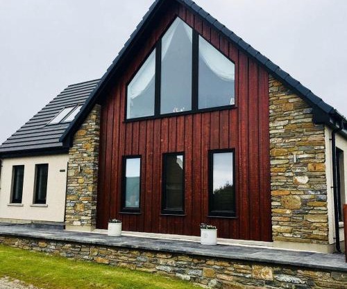 Switha - Luxury home in Stromness, Orkney with outstanding views and hot tub