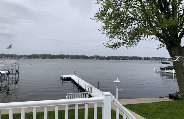 Syracuse lake front