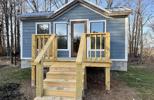 Table Rock Tiny Homes Rock Creek Cabin