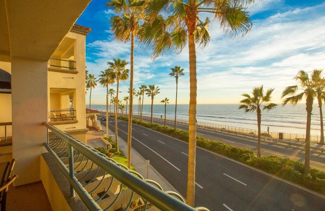 Tamarack Beach Hotel