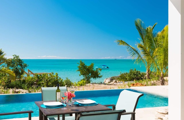 TC Villas -Miami Vice One -Romantic Views on Sunset Shore