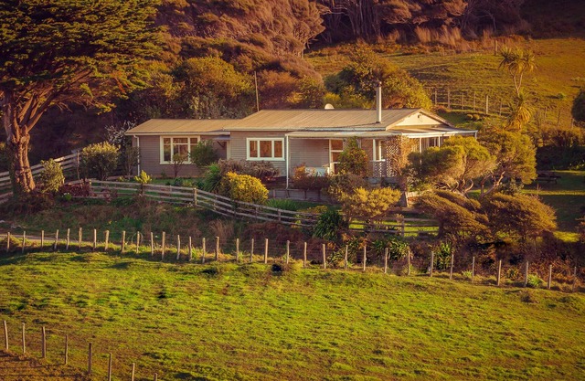 Te Hapu Cottage - Family Holiday Accommodation