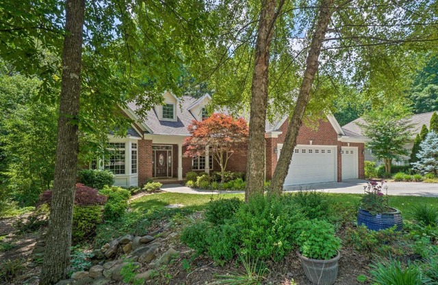 Tellico Village Getaway with Theater, Game Room