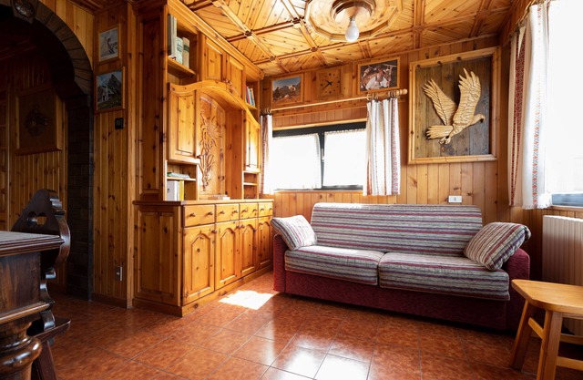 Teregua 2 - Two Bedroom Apartment, Sleeps 5