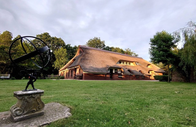 Thatched roof vacation apartment De Tuun - Landhaus Lübbertsfehn Ostfriesland North Sea