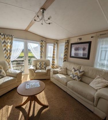 The Ashcroft Sea View 6