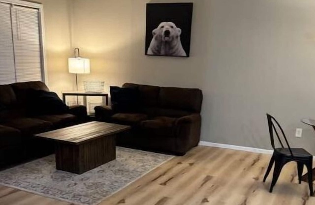The Bear Den