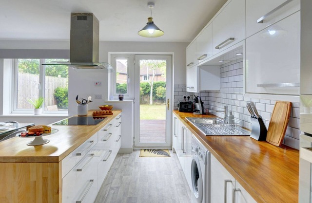 The Bernstein by SILVA | Stylish House with Garden & Parking